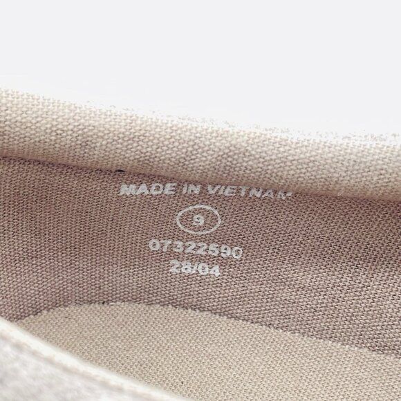 ASOS Shoes Womens Size 9 Rose Loafers Comfort Sneakers Link Chain Accent Slip On - Picture 10 of 11